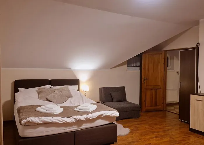 아파트 W Samiuskim Centrum 슈차이르크